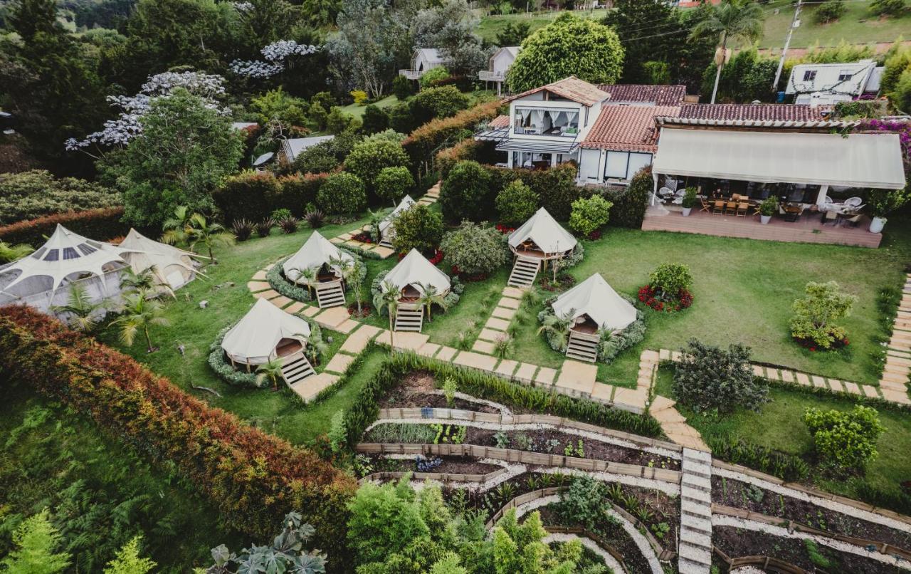 ホテル Teva Glamping & Retreat リオネグロ エクステリア 写真